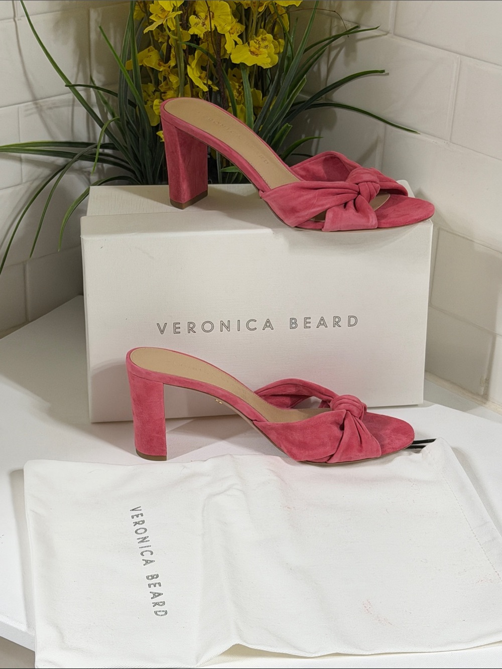 Veronica Beard Heels. NEW with tags box and dust bag . 8 M
